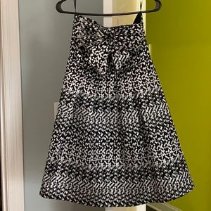 Tube.dressRetro,shimmery w/oversized Bow on chest